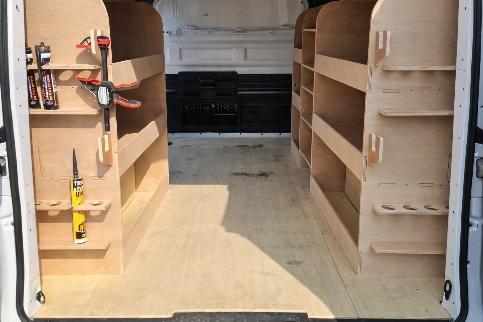 nissan-primastar-swb-full-van-racking-storage-system