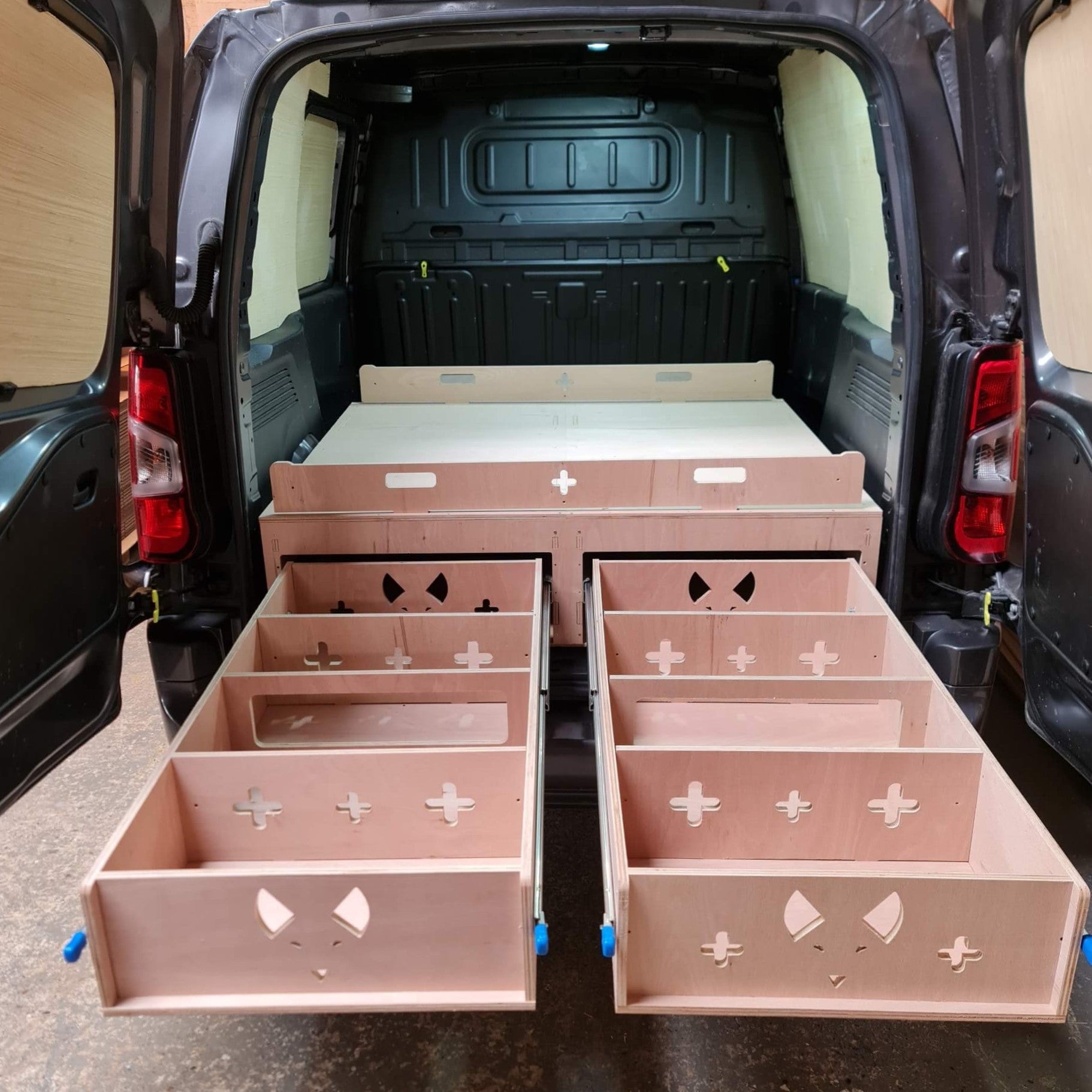 fiat-doblo-swb-dual-side-van-racking-full-storage-kit-nr7